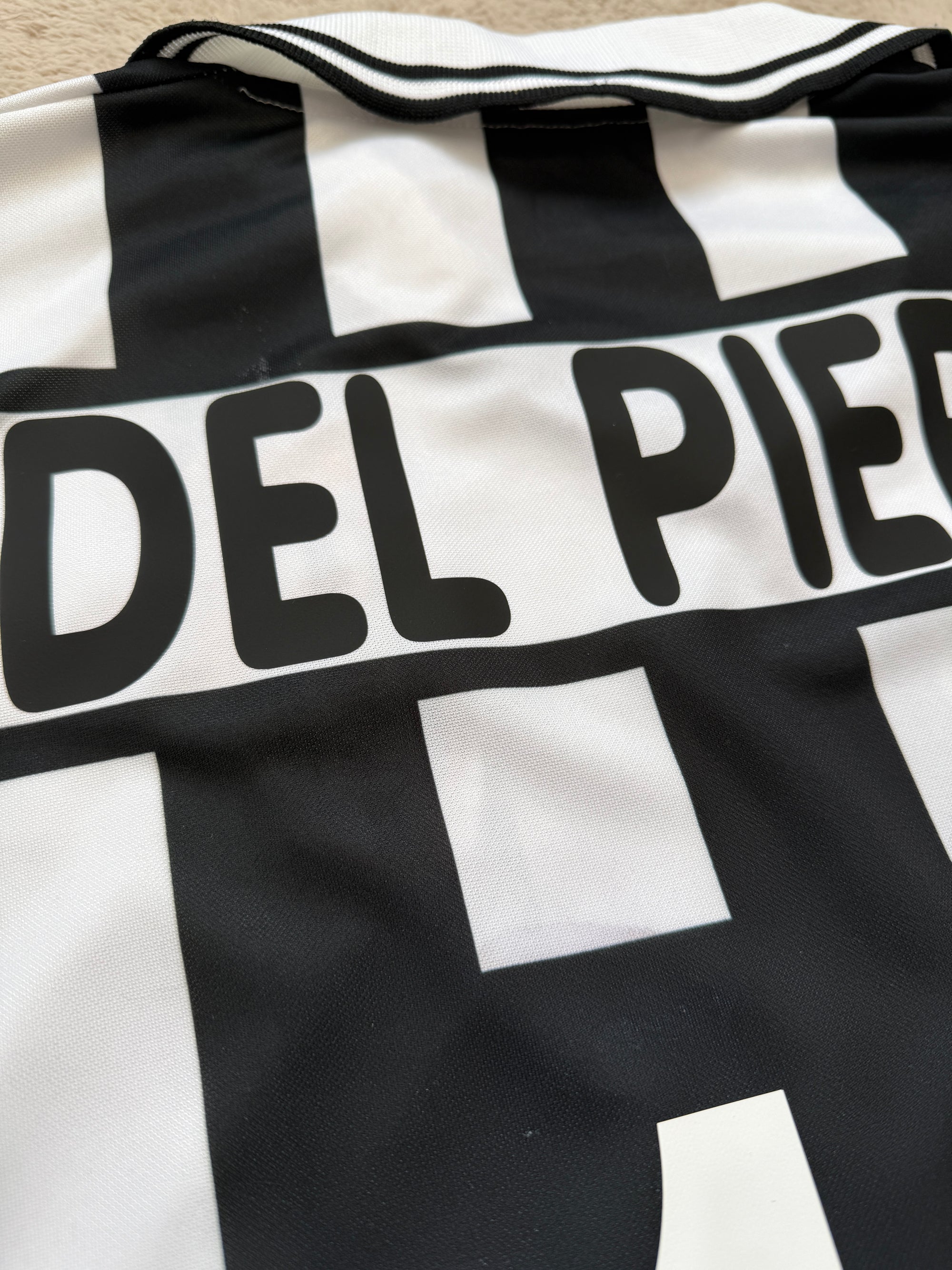 Juventus 2001/02 Del Piero Player Spec Football Shirt - XL