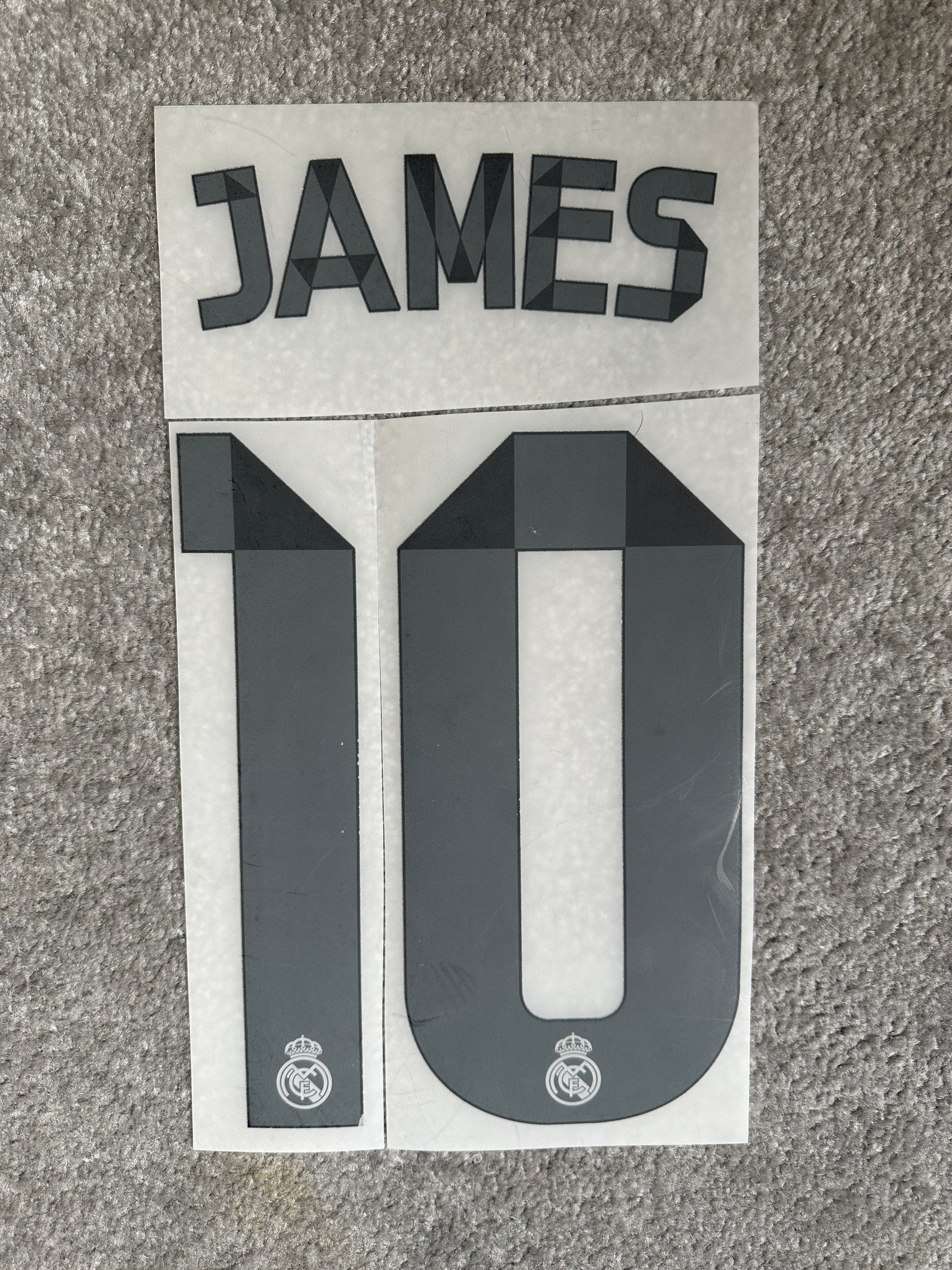 Real Madrid 2014/15 Home James Rodriguez Name Set