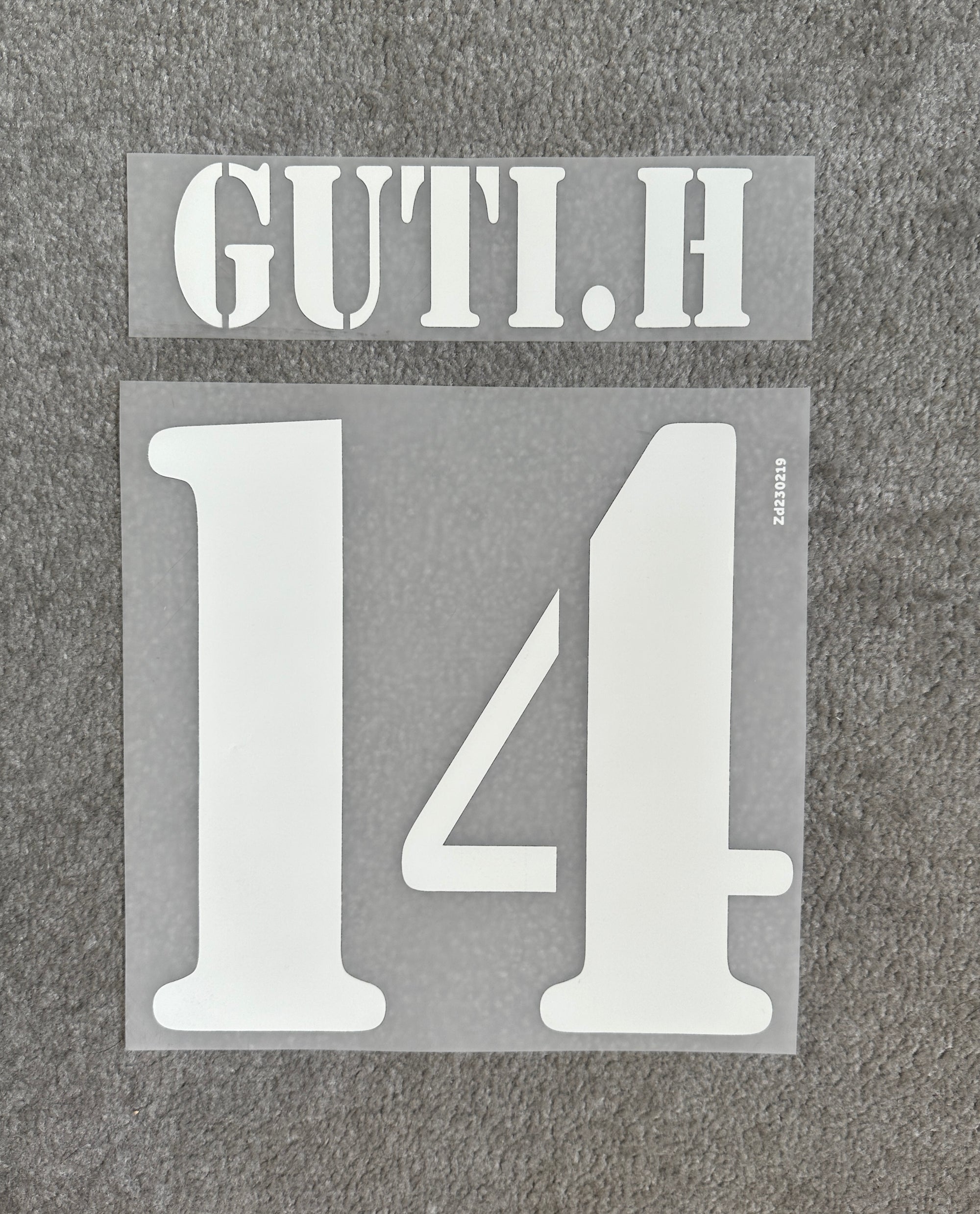 Real Madrid 2001/03 Guti Away Name Set