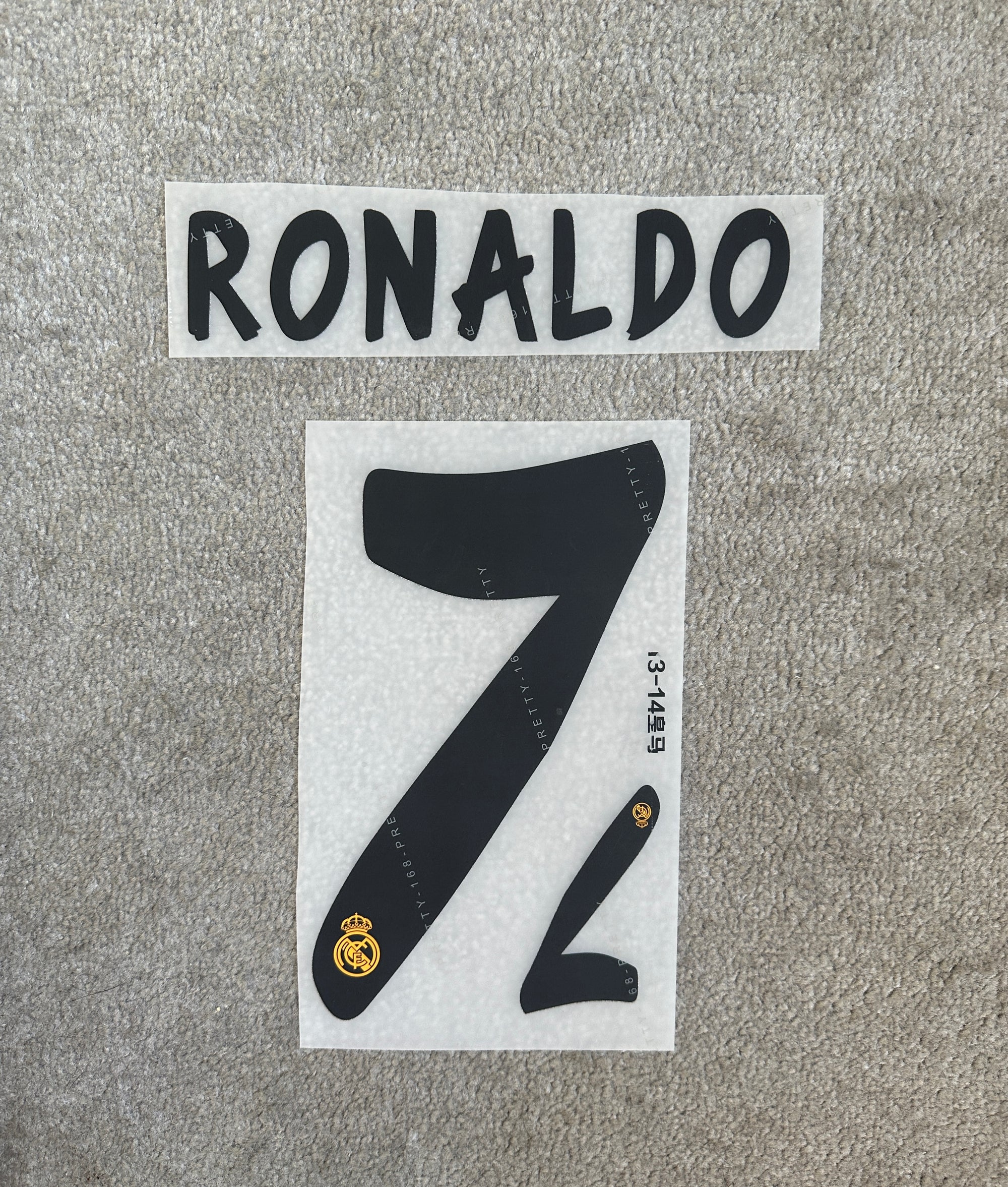 Real Madrid 2013/14 Ronaldo Home Name Set