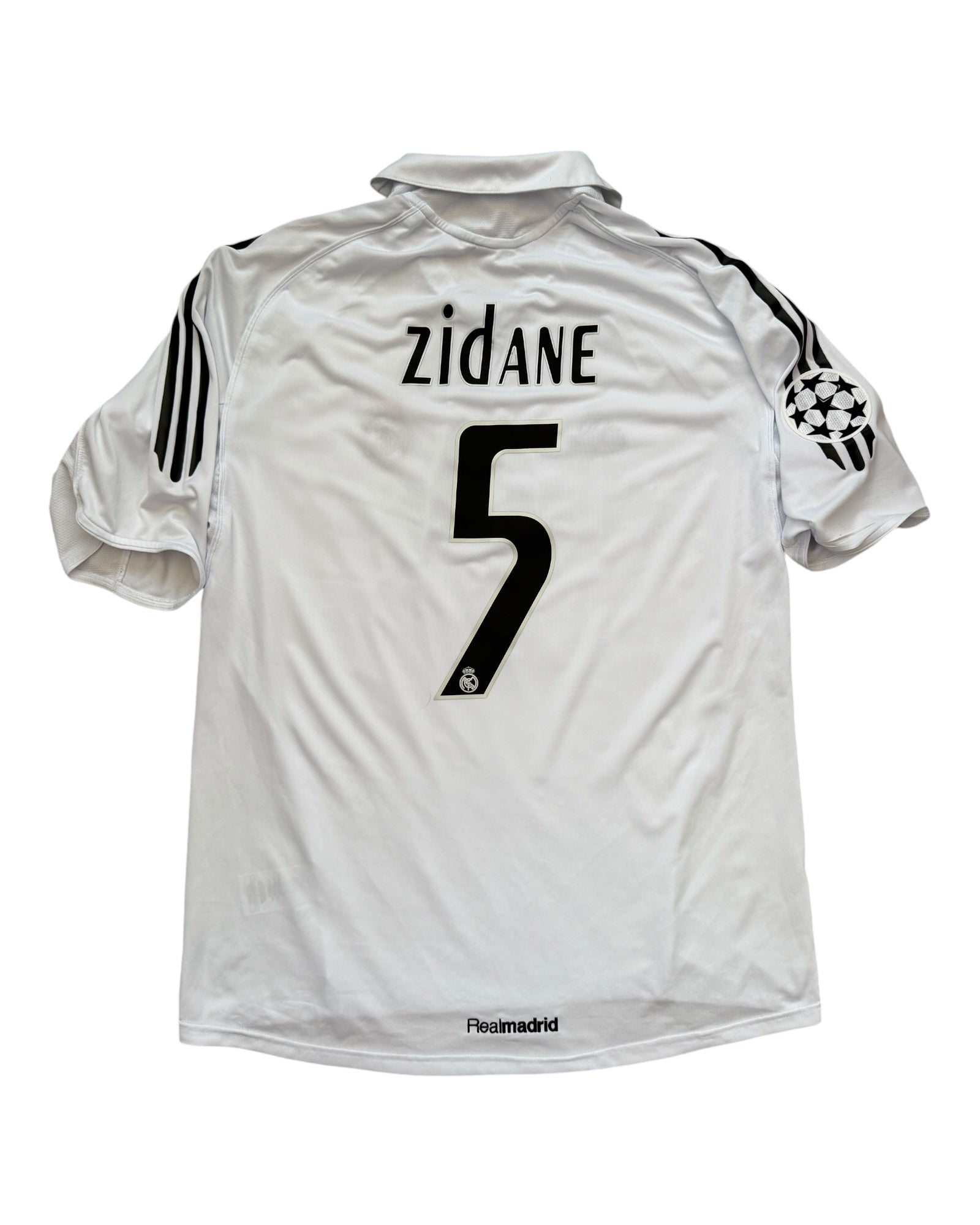 Real Madrid 2005/06 Zidane UCL Football Shirt - Medium