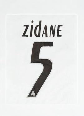 Real Madrid 2005/06 Home Zidane Name Set