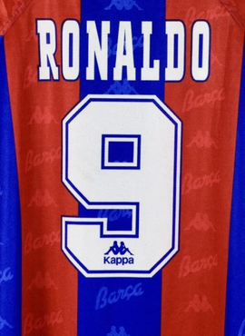 Barcelona 1996/97 Home Ronaldo Name Set