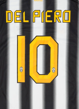 Juventus 2010/12 Del Piero Home Name Set