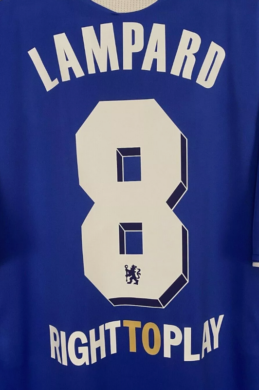 Chelsea 2011 UCL Final Lampard Name Set & Right To Play Sponsor