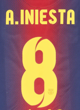Barcelona 2012/13 Home Iniesta Nameset