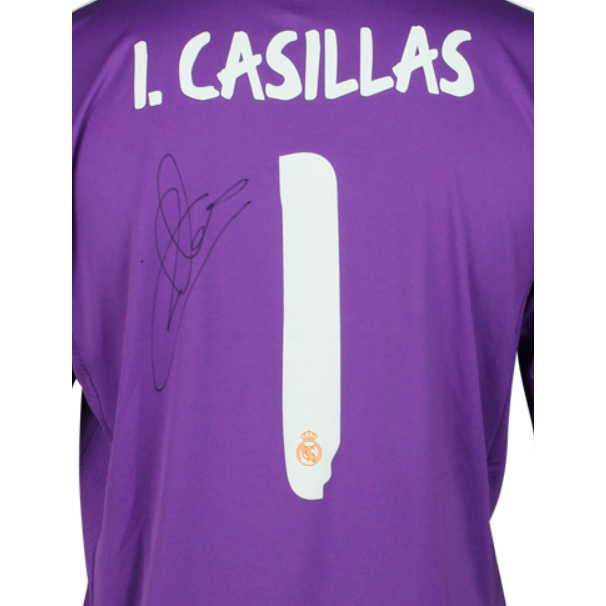 Real Madrid 2013/14 Casillas Away Name Set