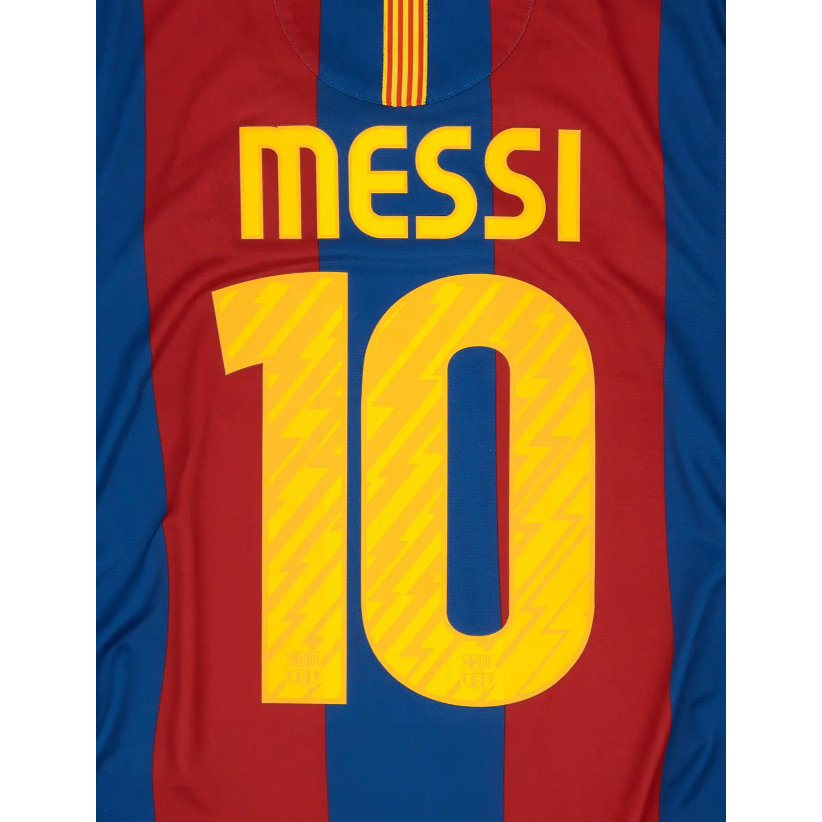 Barcelona 2010/11 Home Messi Nameset