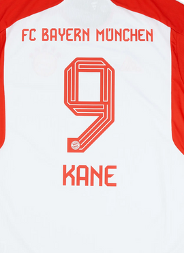 Bayern 23/24 Kane Home Name Set