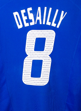 France 02/04 Desailly Home Name Set