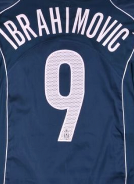 Juventus 2004/05 Ibrahimovic Away Name Set